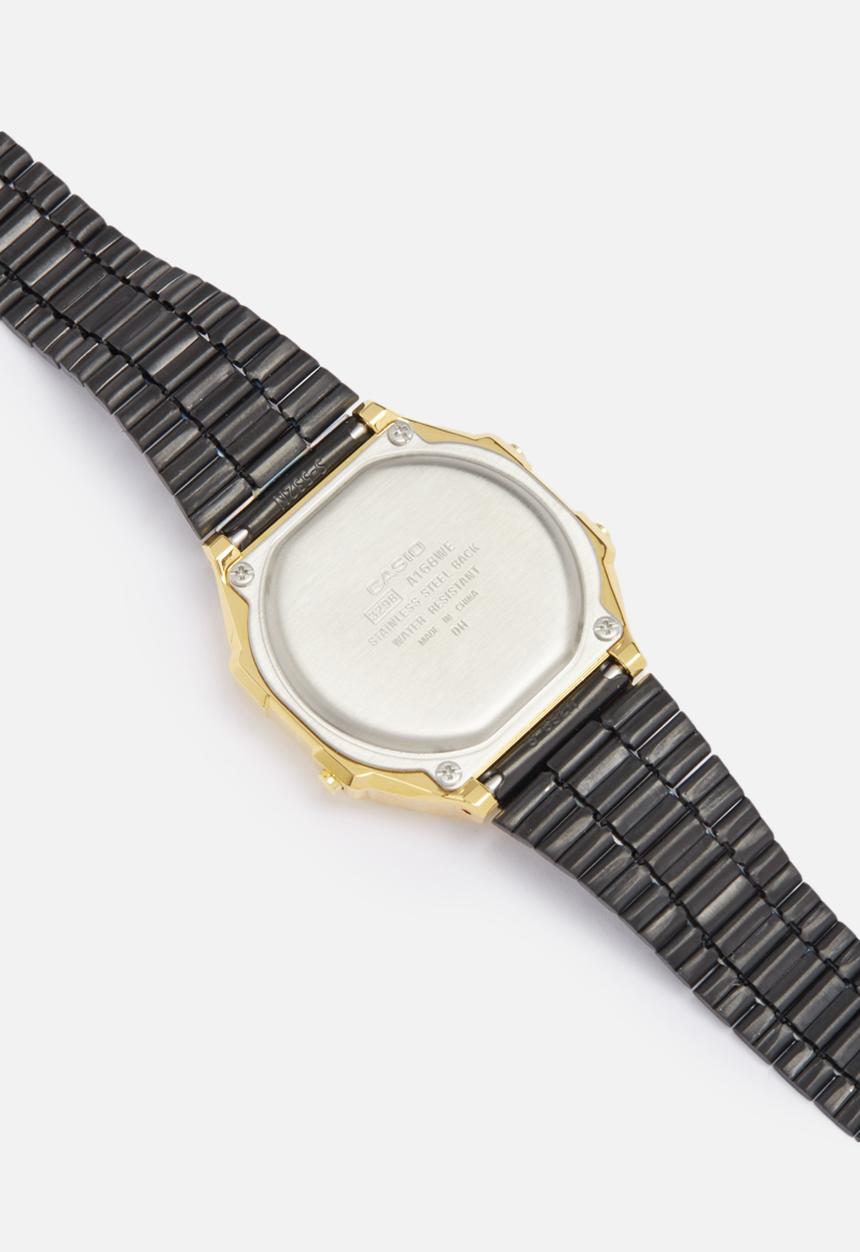 Casio - Digital wrist watch