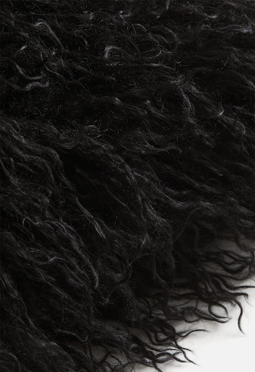 H&M - Fluffy cushion cover - black