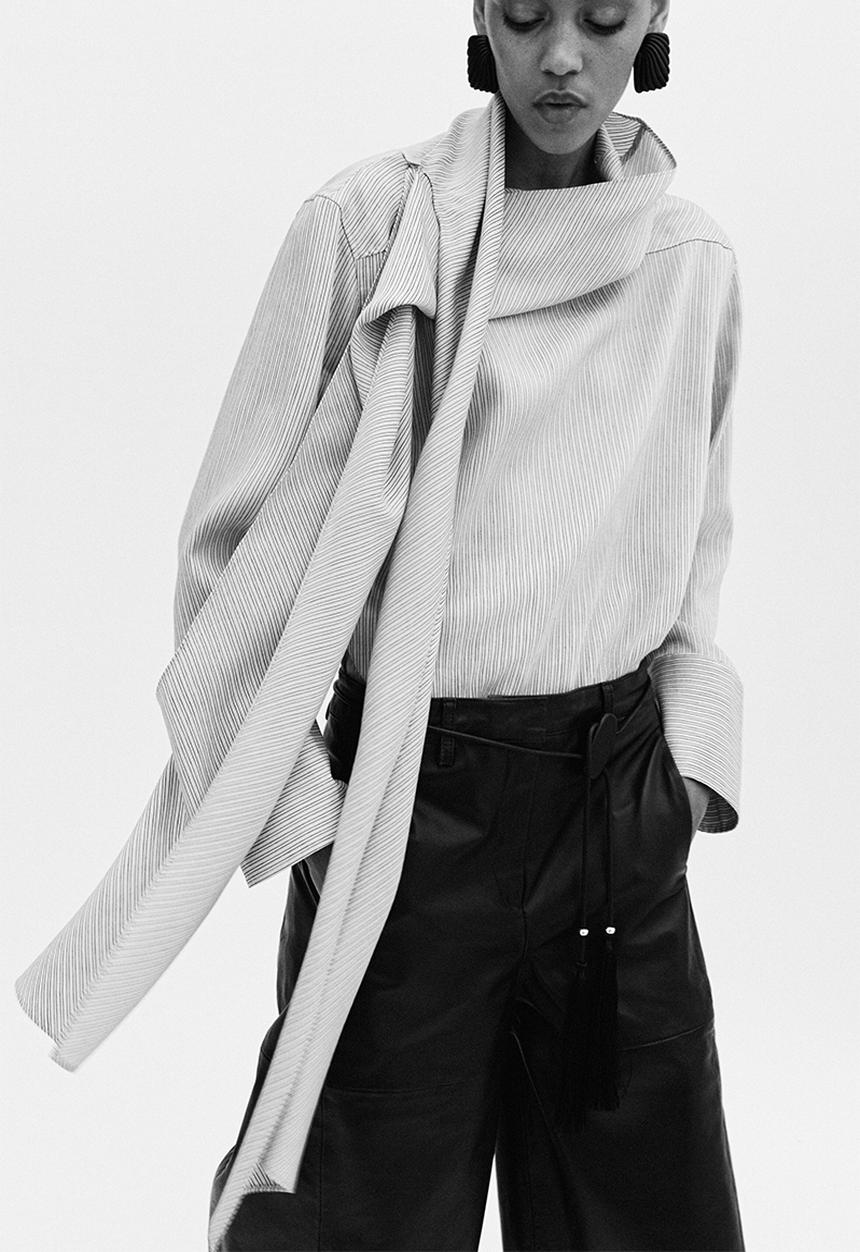 H&M - Linen-blend scarf-collar blouse - beige/striped
