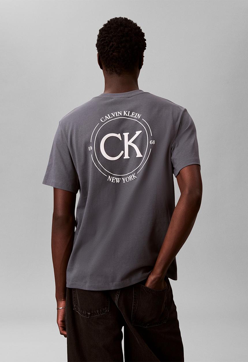 Calvin Klein - Circular CK Logo T-Shirt - Turbulence