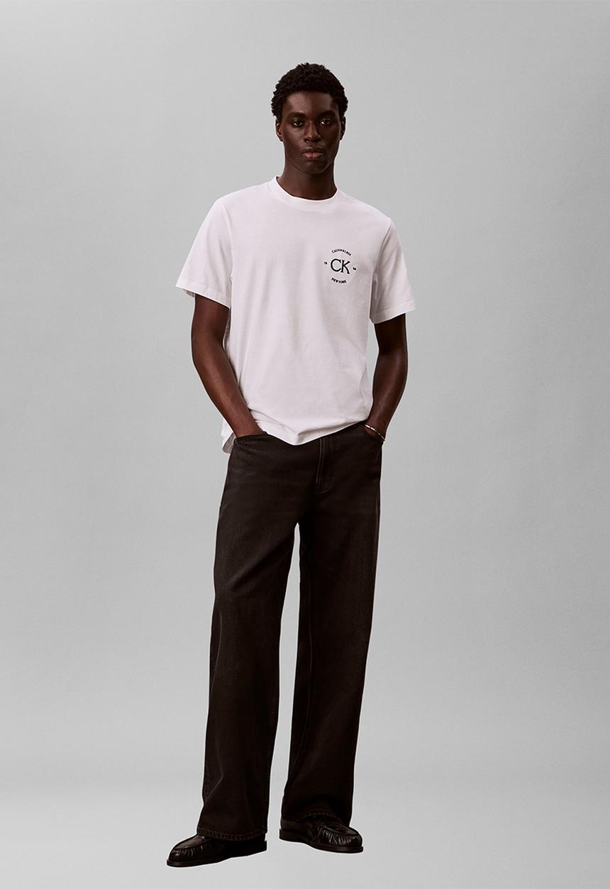 Calvin Klein - 20s april graphic seasonal fashion range - Bright White