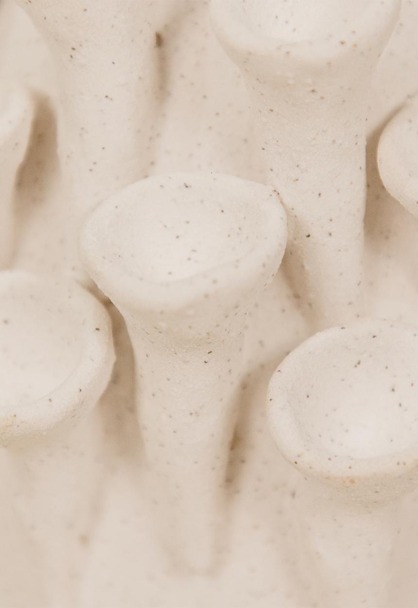 Noha - Kora Vase Small - White