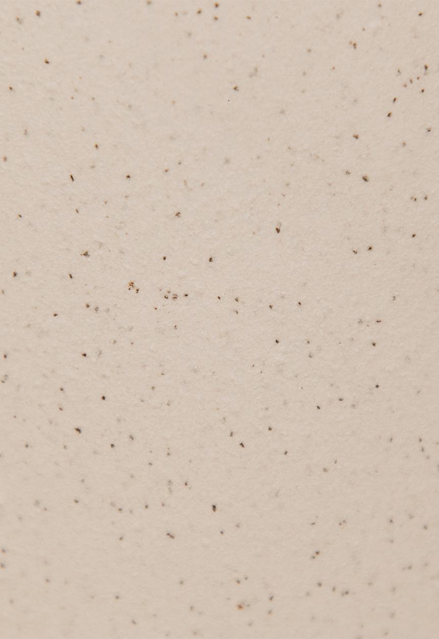 Noha - Kora Vase Small - White