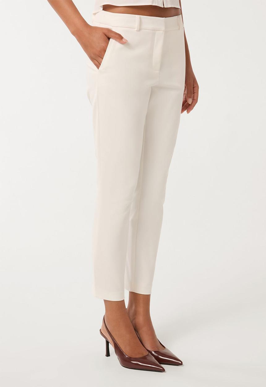 Forever New - Grace 7/8th slim pants in porcelain suit