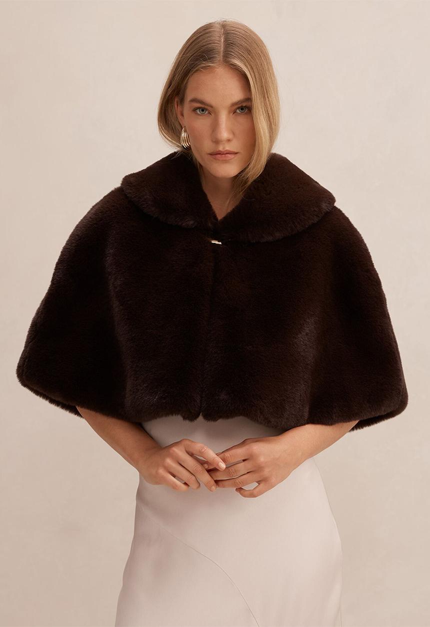 Forever New - Evelyn faux fur wrap in chocolate