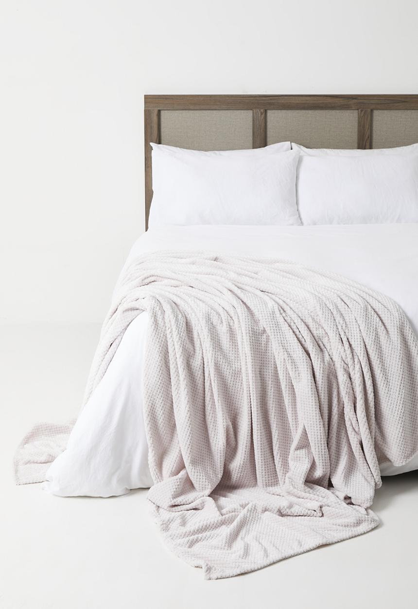 Horrockses - Avedon Blanket - Champagne 
