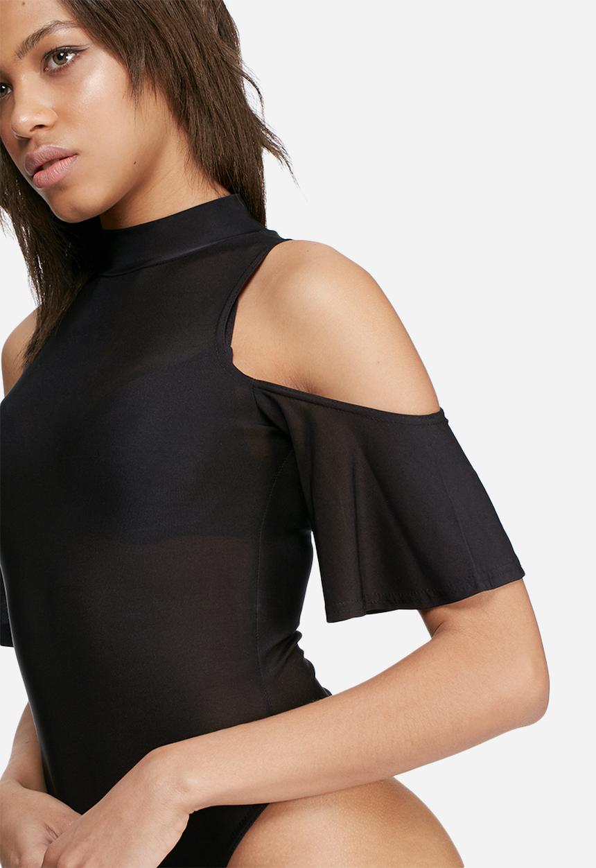 Missguided - Sheer cold shoulder short sleeved bodysuit
