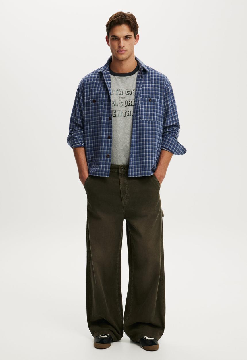 Cotton On - Fitted Graphic T-Shirt-Grey Marle / Akita City