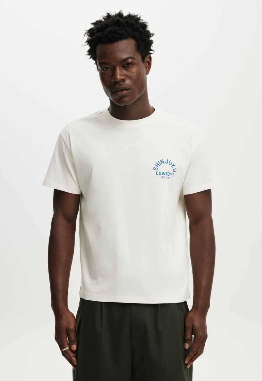 Cotton On - Fitted Graphic T-Shirt-Vintage White / Shinjuku