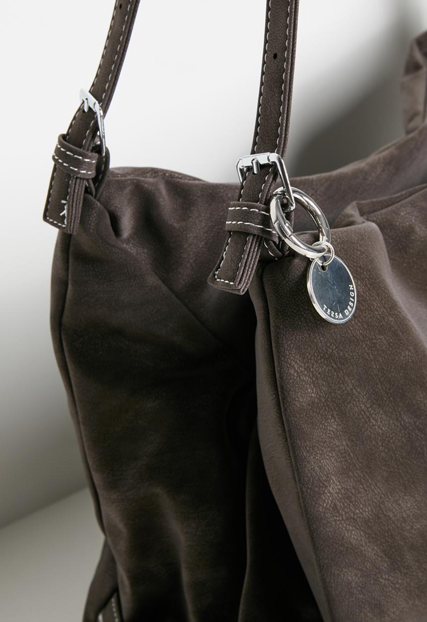 Tessa Design - Zeta Bucket Bag With Buckle Detail - Brown
