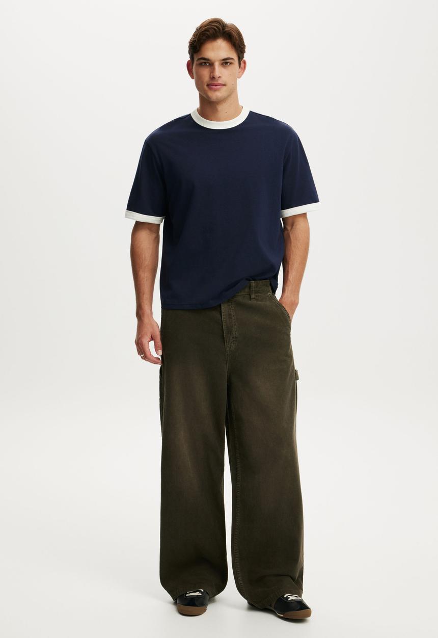Cotton On - Super Baggy Worker Pant - Military Cord