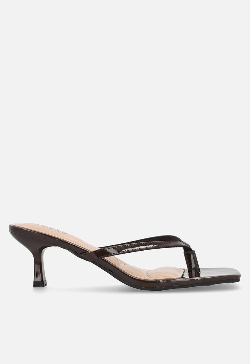 Madison® - Dial open toe mule - chocolate