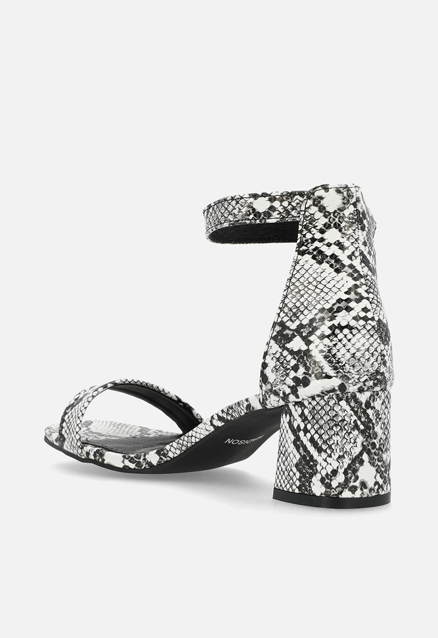 Madison® - Amira 4 open toe ankle strap - black white