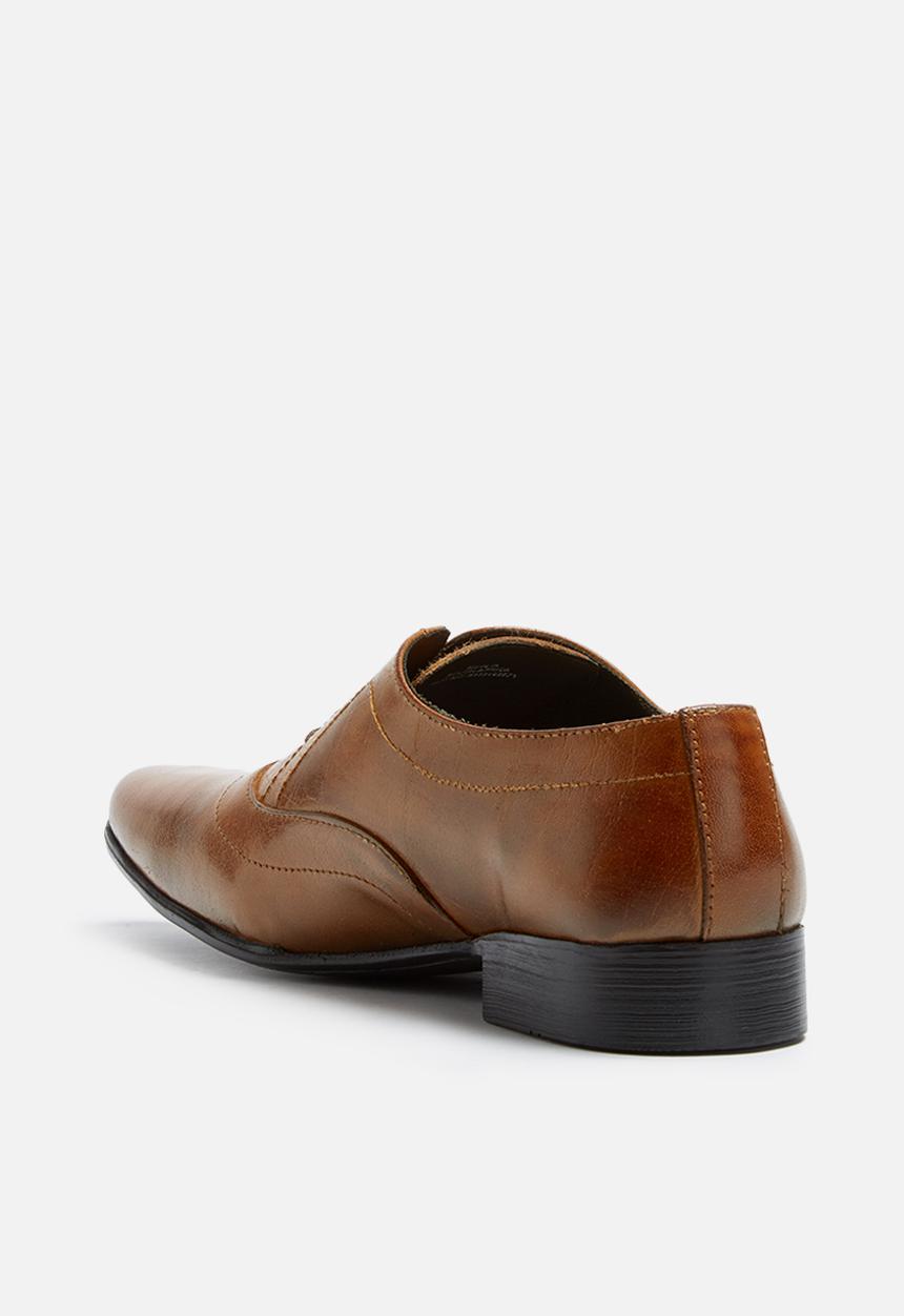 basicthread - Jonathan leather oxford