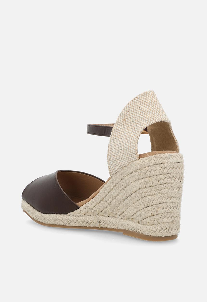 Madison® - Poison open toe ankle strap - chocolate