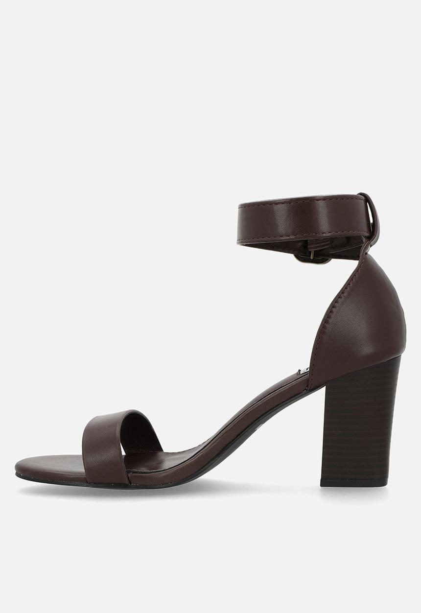 Madison® - Allan 5 open toe ankle strap - chocolate