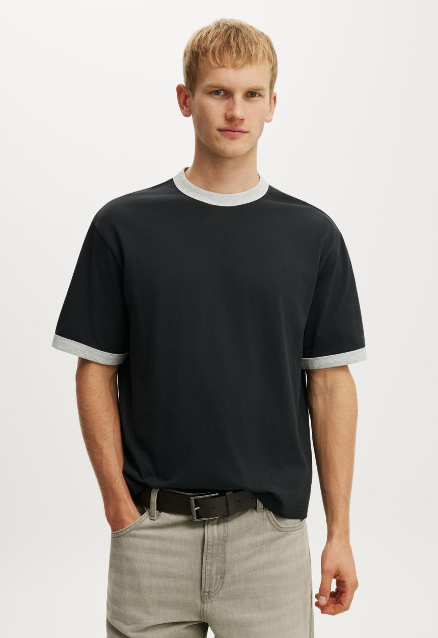 Cotton On - Cropped Fit T-shirt - Washed Black/Grey Marle Ringer
