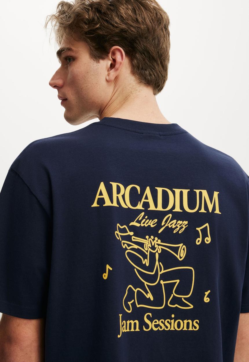 Cotton On - Everyday Fit Graphic T-shirt - Vintage Navy/Live Jazz