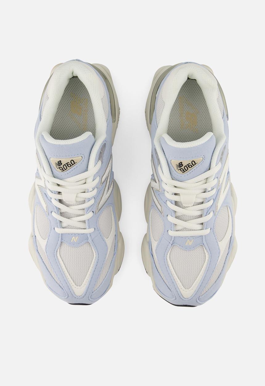 New Balance  - Grade school 9060 - arctic grey/sea salt