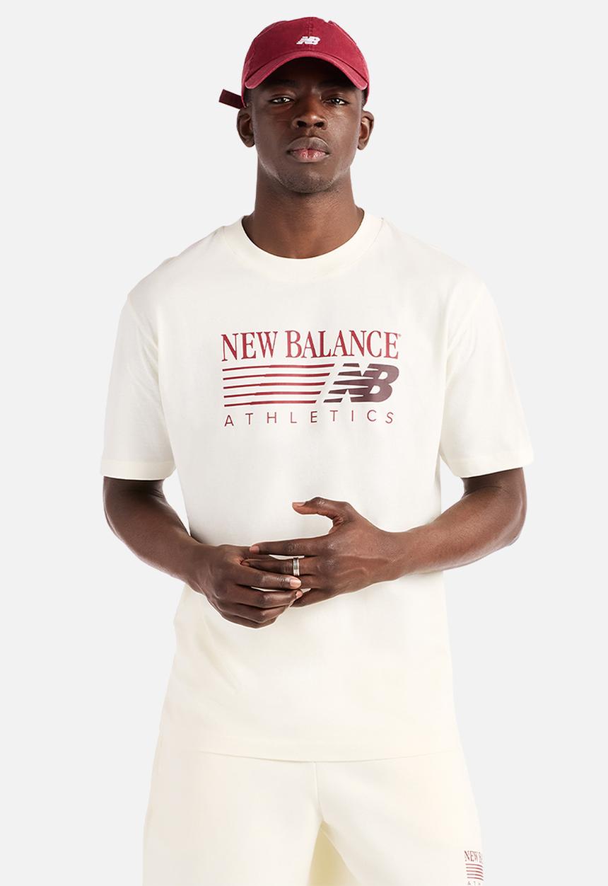 New Balance  - New Balance Reimagined Graphic Tee - white 
