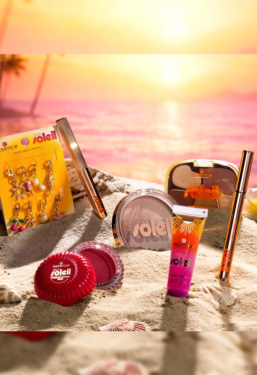 essence - club SOLEIL cream to powder blush - 01 Guava Sunset