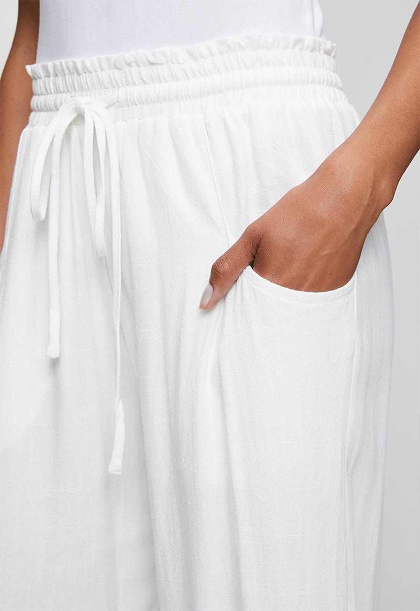 Izabel London - Drawcord Elasticated Ankle Length Pant - White