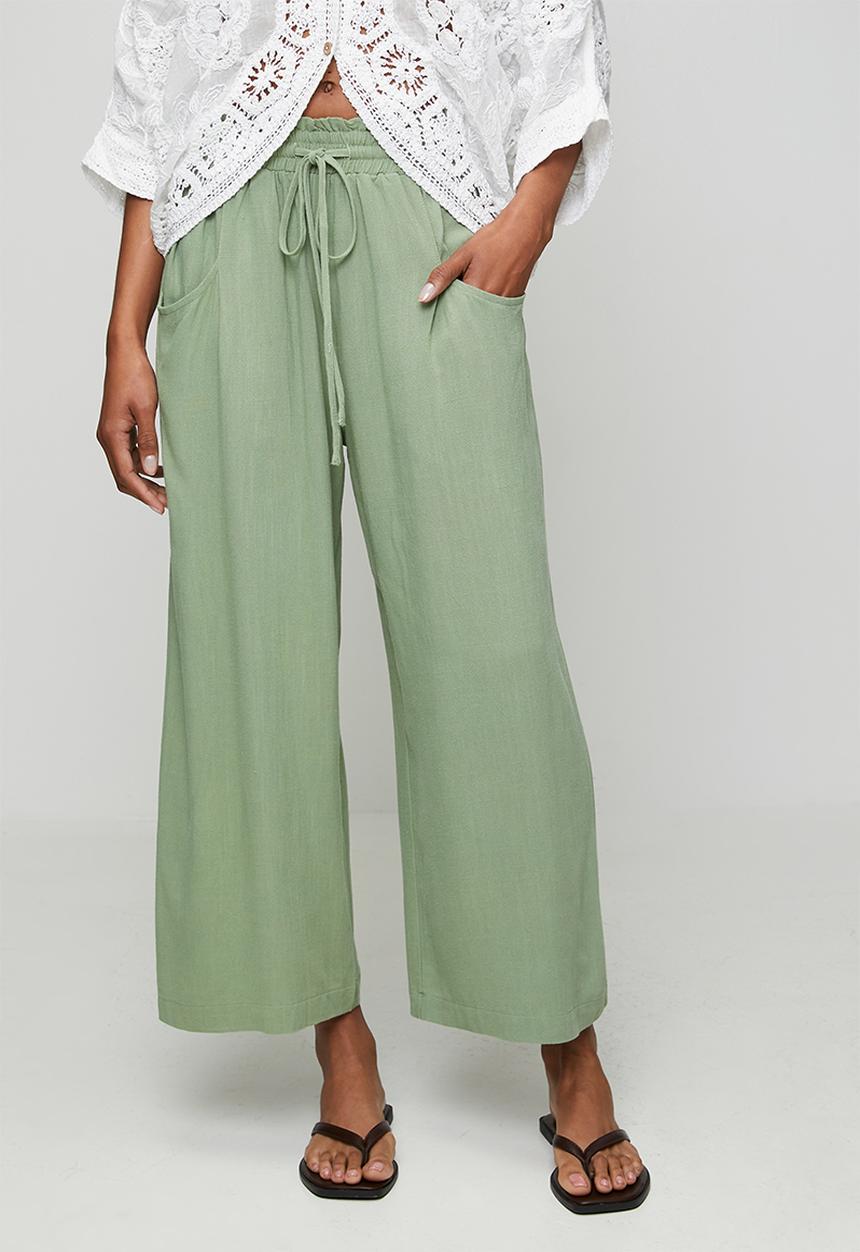 Izabel London - 3/4 Length Drawcord Straight Leg Pant - Sage