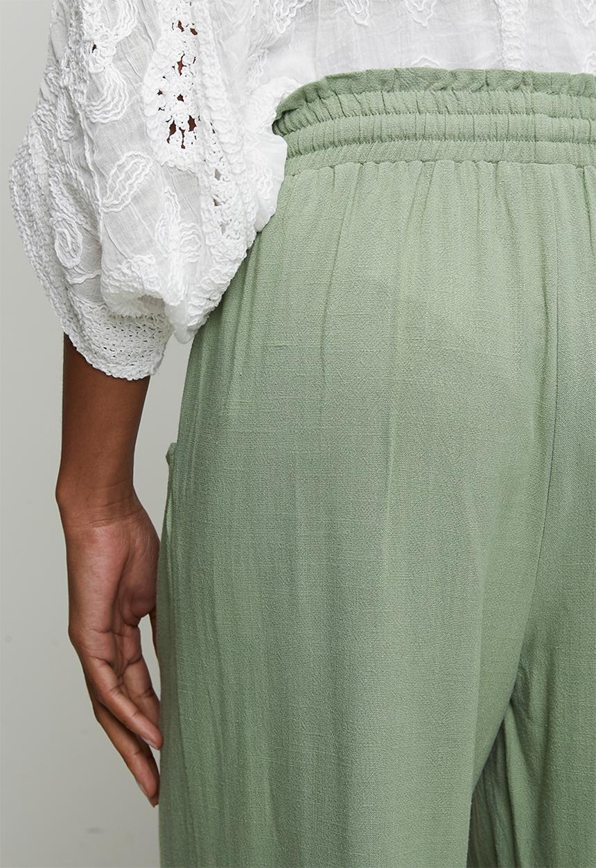 Izabel London - 3/4 Length Drawcord Straight Leg Pant - Sage