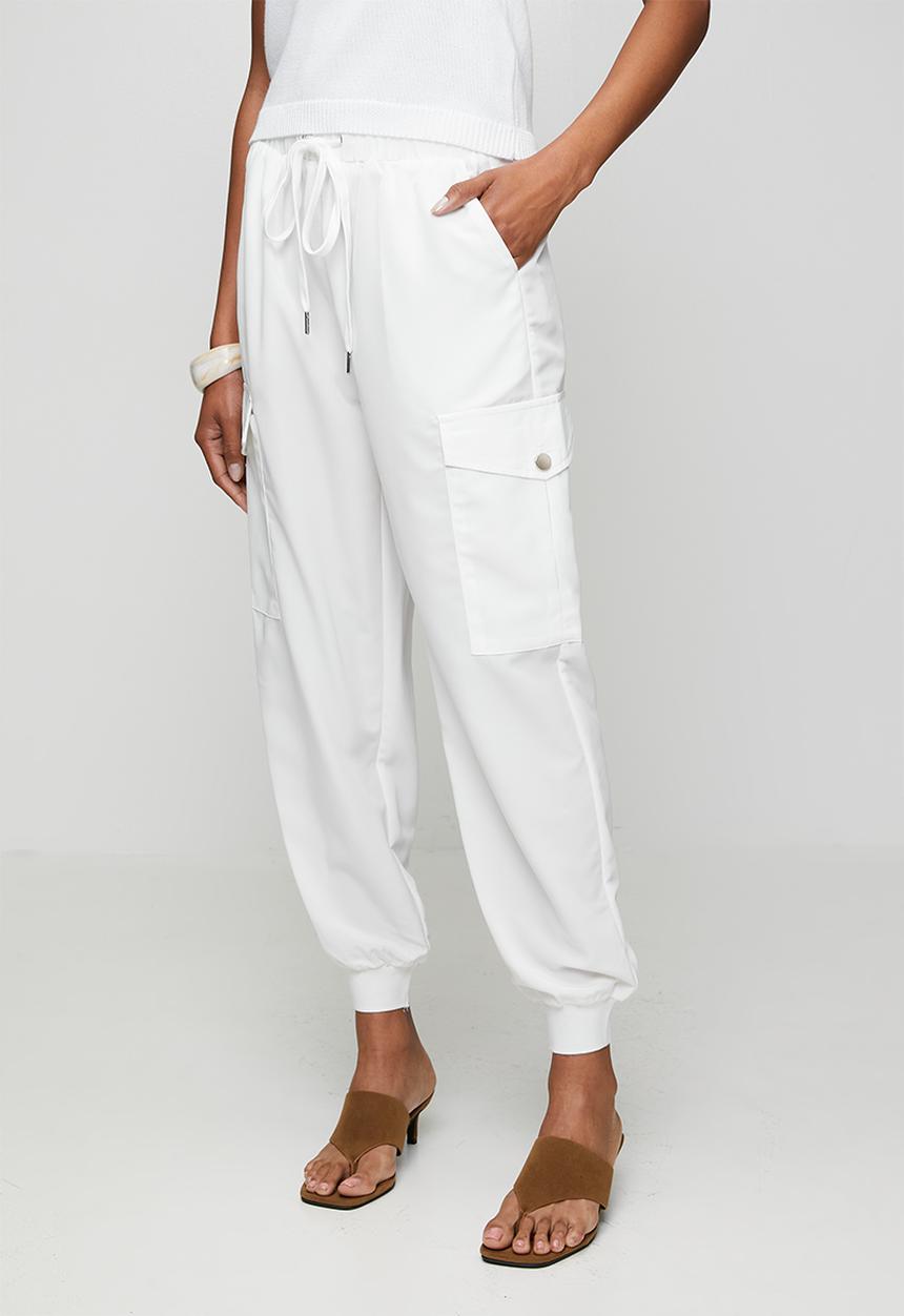 Izabel London - Ankle Length With Drawcord Easy Wearing Cargo Pocket Trouser  - White