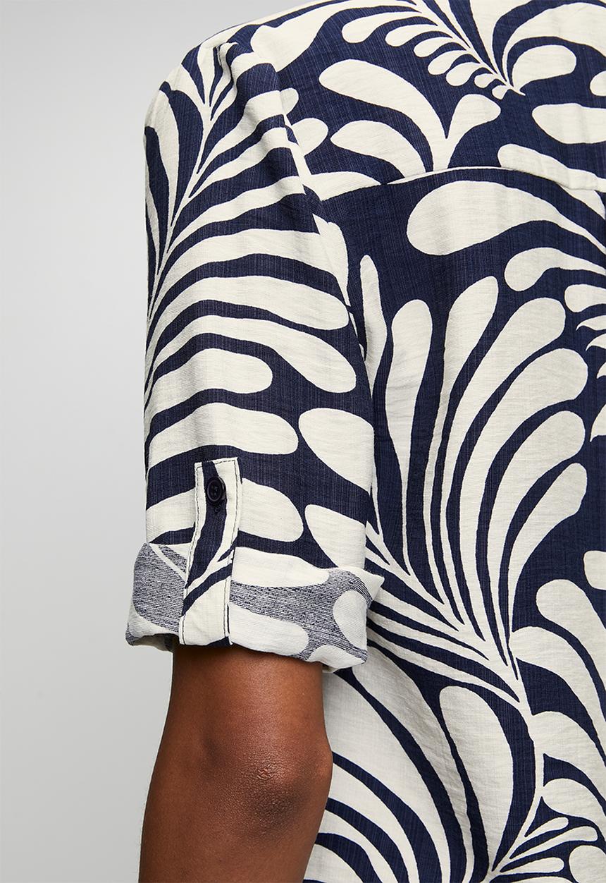 Izabel London - 3/4 Sleeve With Turn Back Cuff Mandarin Button Through Porinted Blouse - Navy