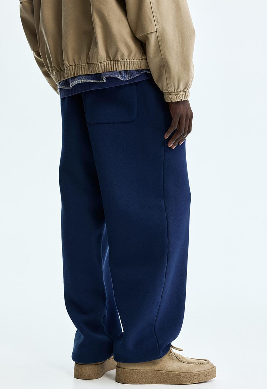 H&M - Relaxed fit sweatpants - dark blue