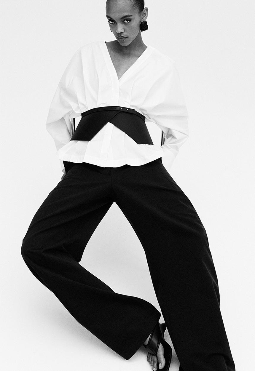 H&M - Waisted cotton blouse - white