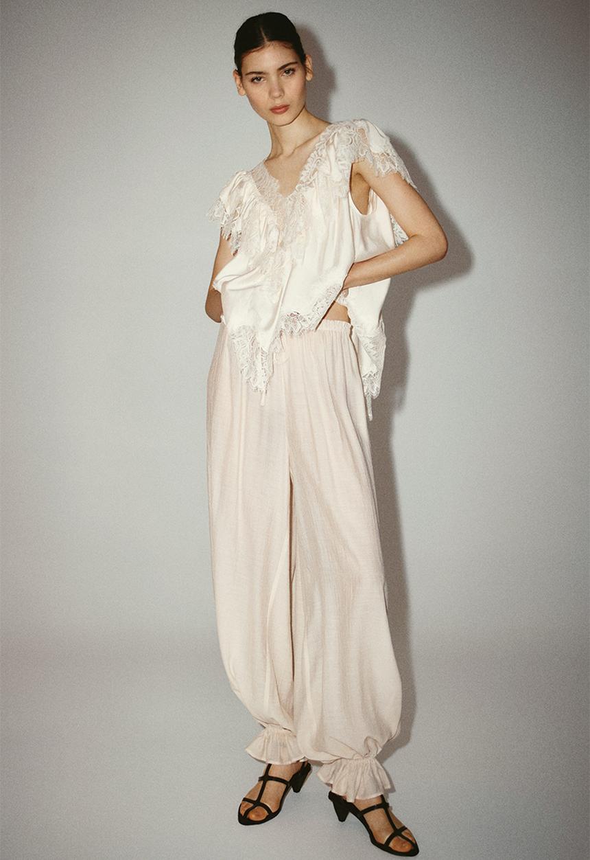 H&M - Lace-trimmed blouse - cream