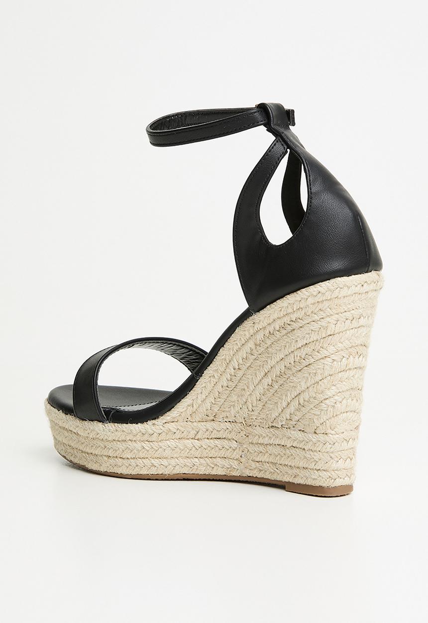 Miss Black - Moniker 12 cut-out platform wedge - black