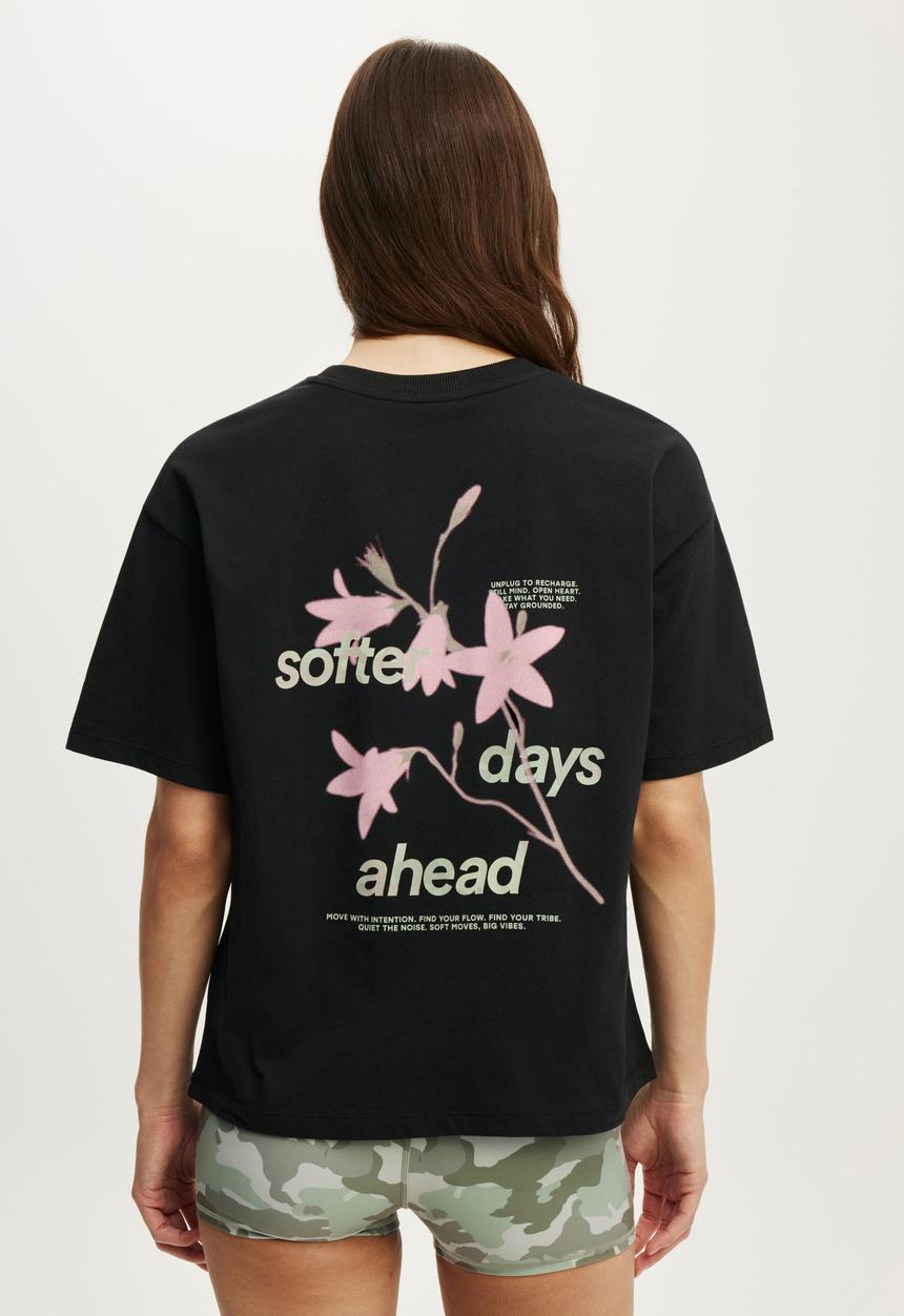 Cotton On - Active Graphic Tee - Black/Cuteility