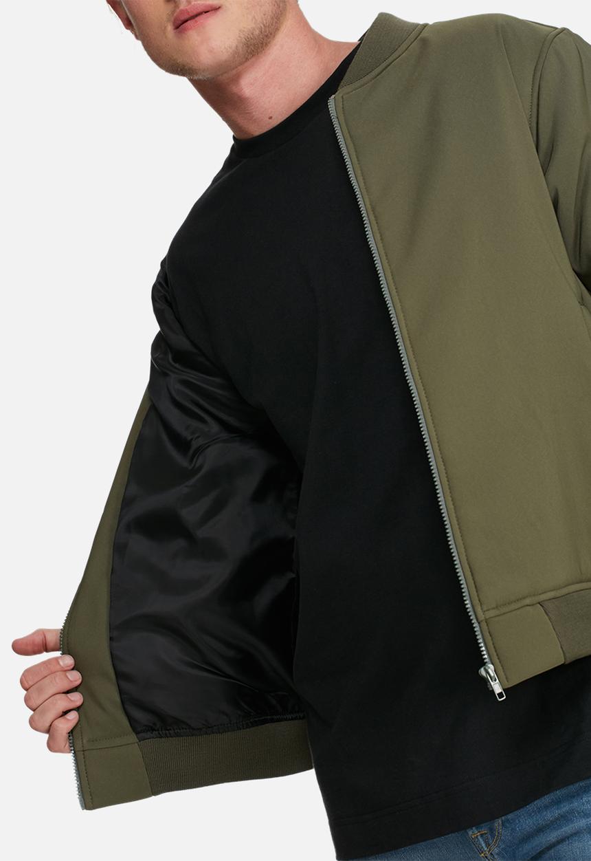 basicthread - Padded bomber