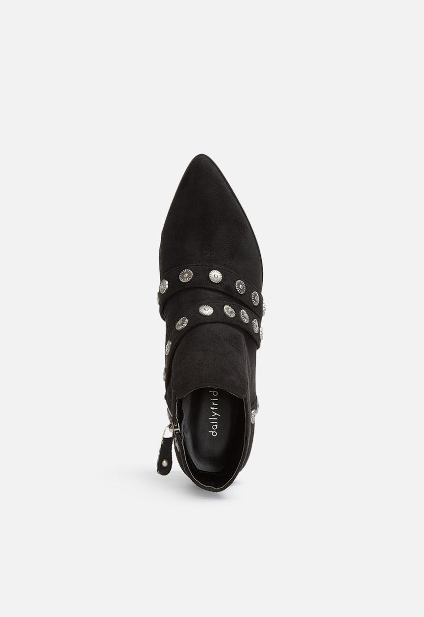 dailyfriday - Western embellished boot