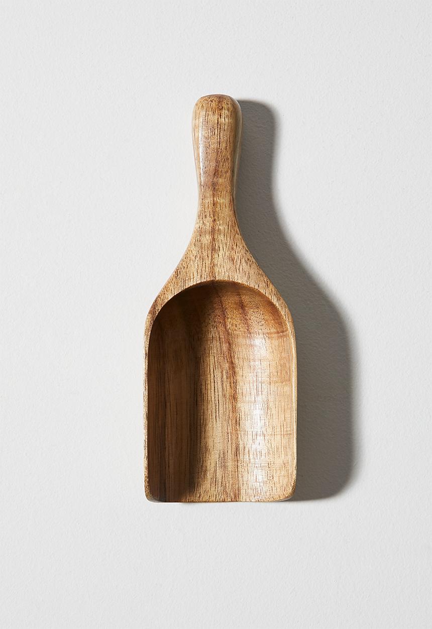 Home Classix - Home Classix Acacia Wooden Medium Scoop - light brown