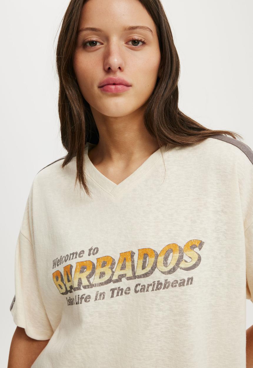 Cotton On - V Neck Vacay Graphic Tee - Barbados/Coconut