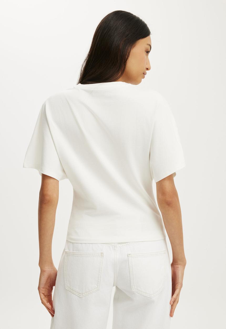 Cotton On - Graphic Batwing Short Sleeve Tee - Soho Nyc/ Vintage White