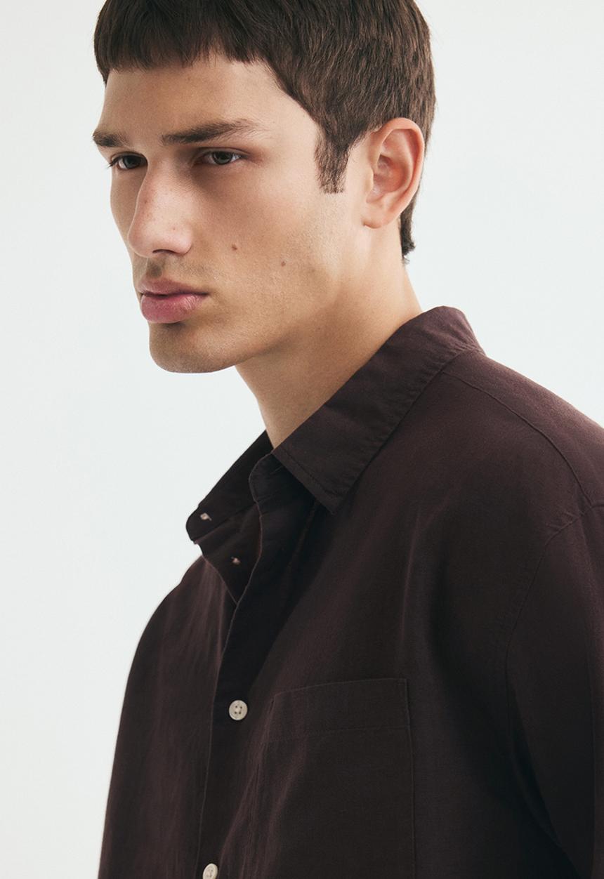 H&M - Relaxed fit linen-blend shirt - dark brown