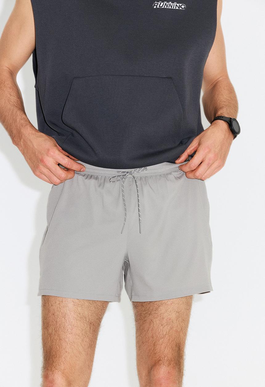 H&M - Lightweight quick dry running shorts​ ​ - light grey