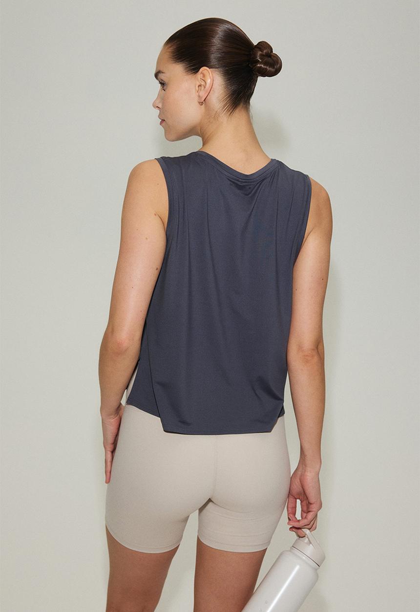 H&M - Boxy-style sports vest top with drymove? - dark clay grey