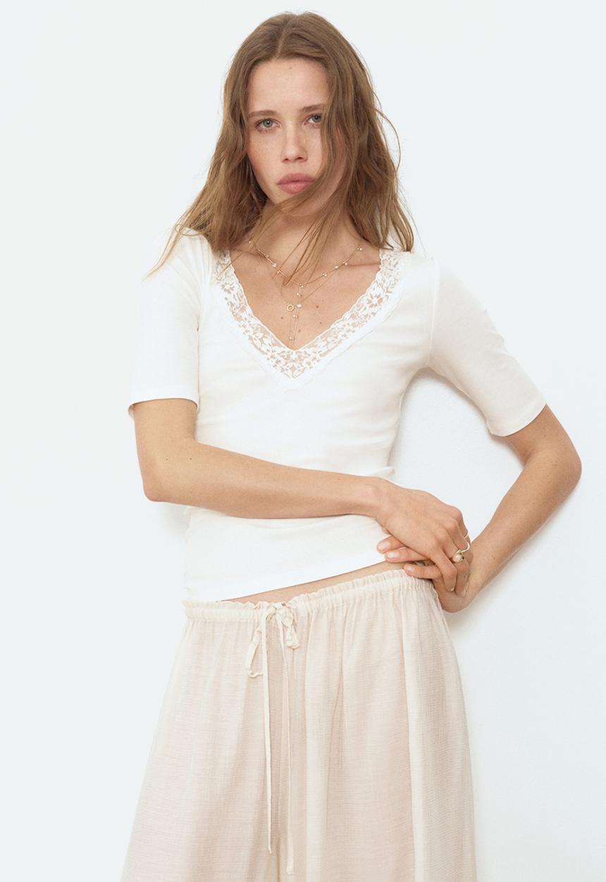H&M - Ribbed v-neck top - white
