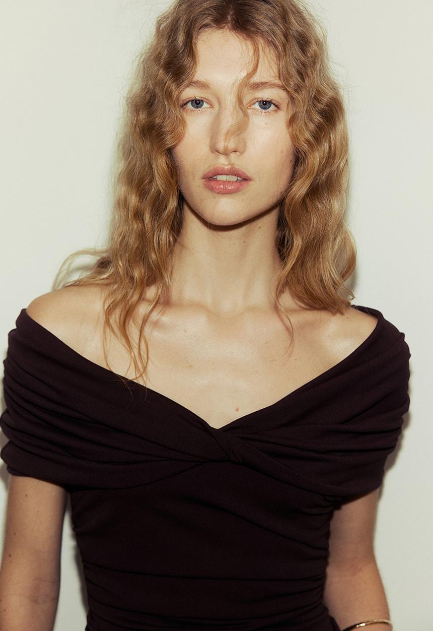 H&M - Twist-detail off-the-shoulder top - dark brown