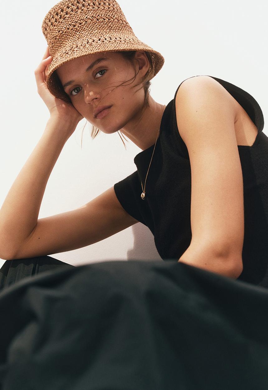 H&M - Handmade straw hat - dark beige