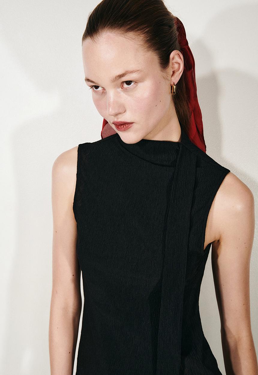 H&M - Scarf-detail top - black