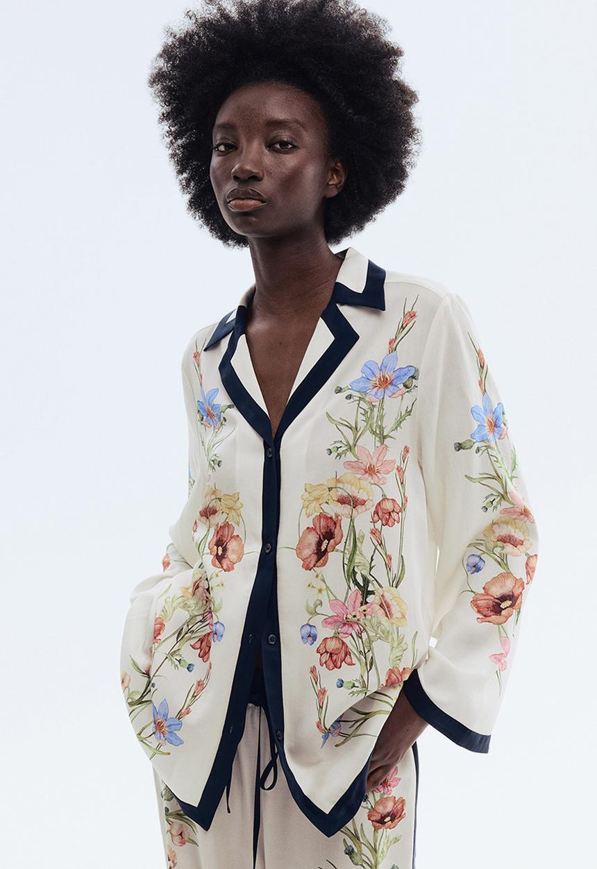 H&M - Printed lyocell resort shirt - cream/floral