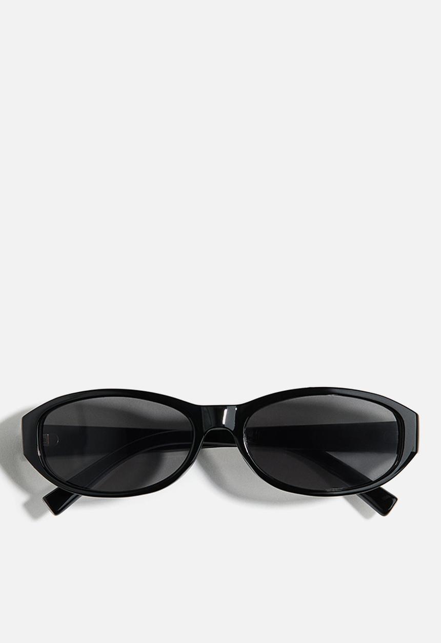 H&M - Oval sunglasses - black