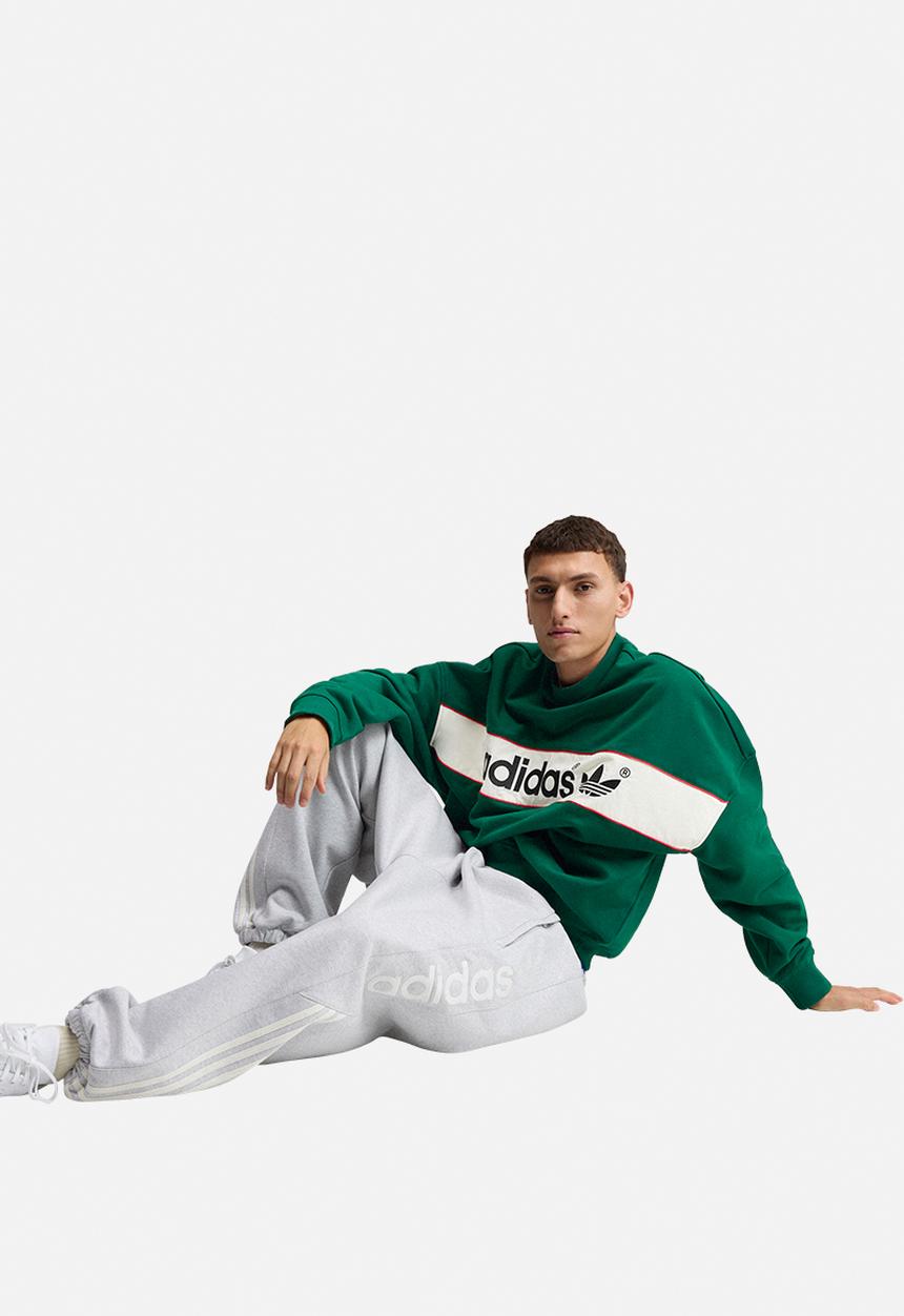 adidas Originals - Signature Sweats Block Sweatshirt - Dark Green 